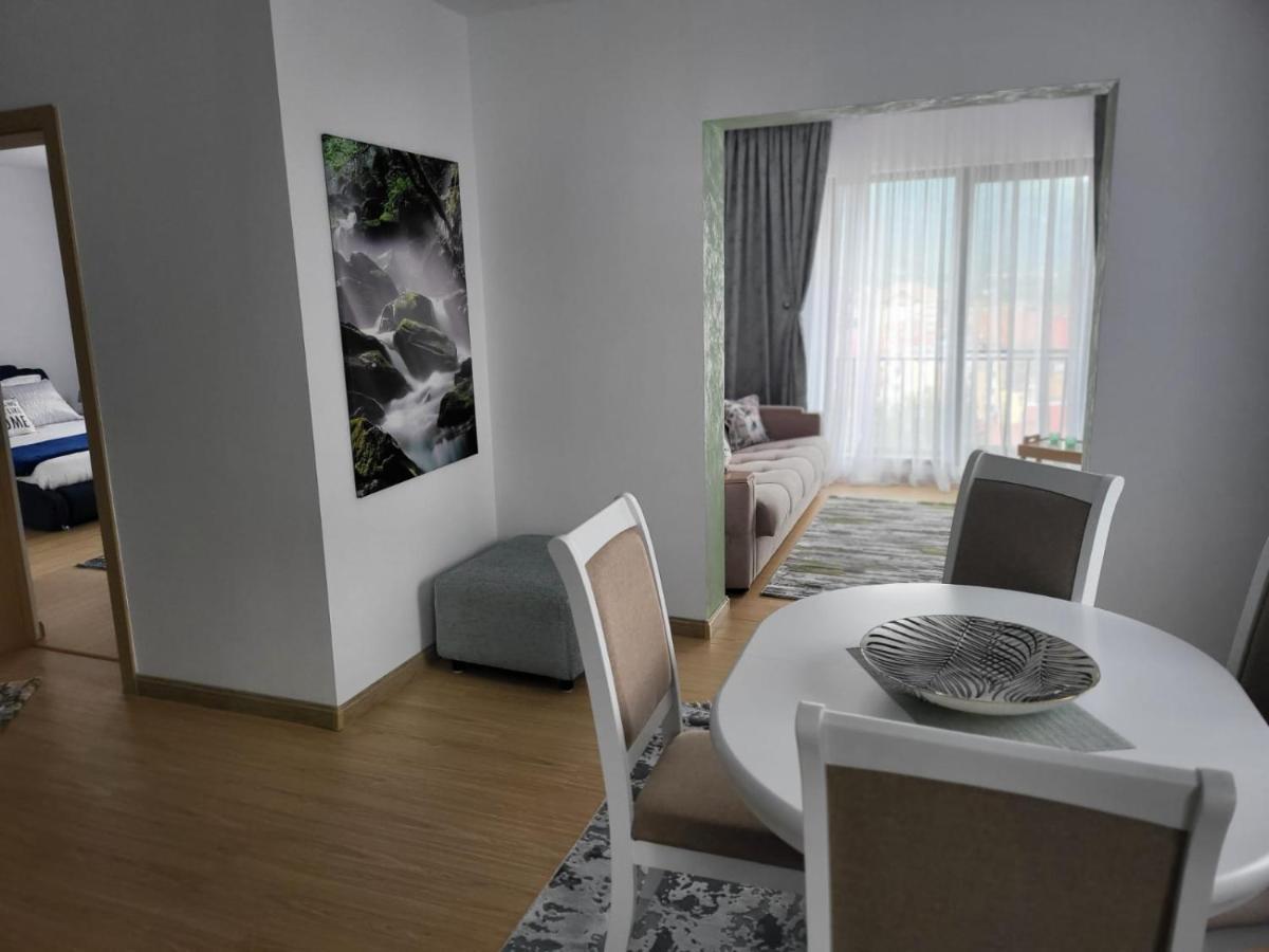 Bibis Apartments Nehoiu Eksteriør bilde